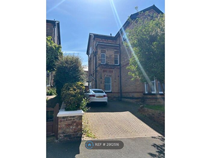 2 Bedroom Flat To Rent In Cromwell Road, Scarborough, YO11