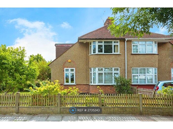 4 Bedroom Semi Detached House To Rent In Porlock Avenue, Harrow, HA2