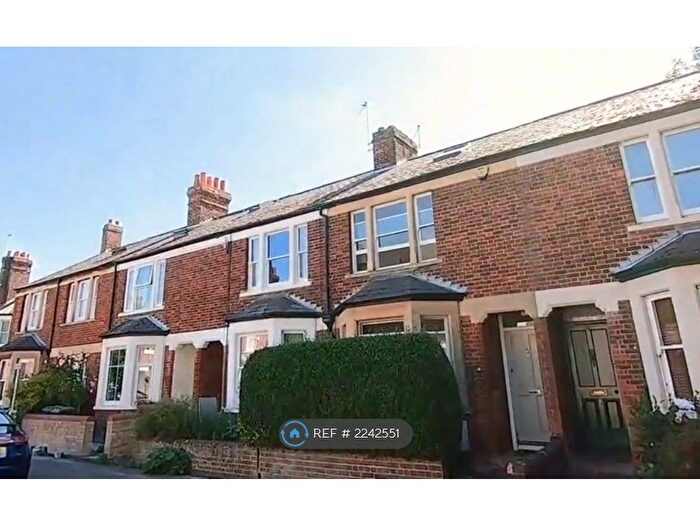 3 Bedroom Terraced House To Rent In Alexandra Road, Oxford, OX2