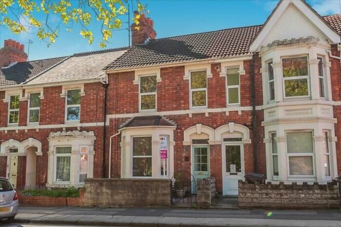 3 Bedroom Property To Rent In Euclid Street, Swindon, SN1