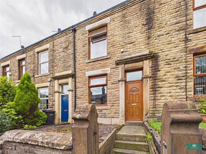 2 Bedroom Terraced House For Sale In Rochdale Road, Shaw, Oldham, OL2