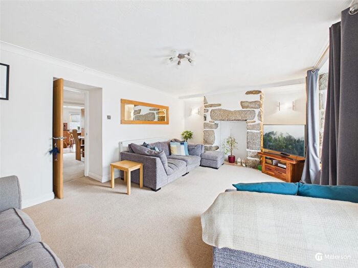 4 Bedroom Semi Detached House For Sale In Trelissick Road, Hayle, TR27