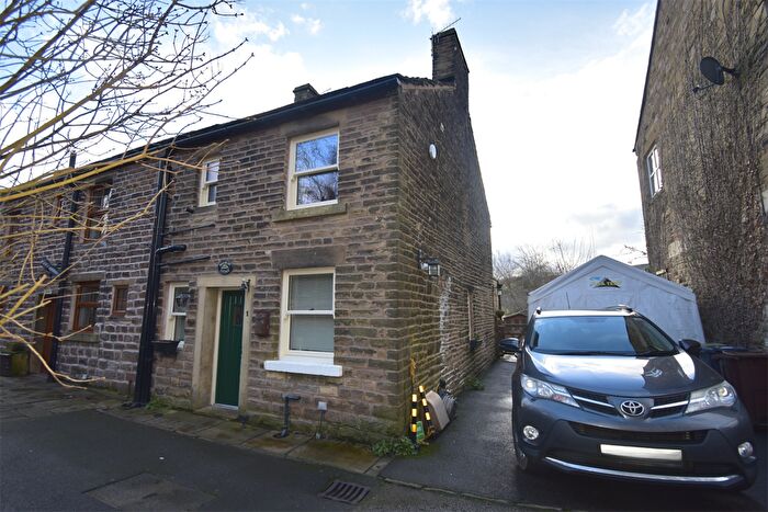 3 Bedroom Semi-Detached House For Sale In Belle Vue, Chinley, High Peak, SK23