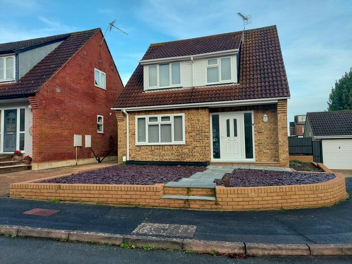 3 Bedroom Detached Bungalow To Rent In Applewood Grove, Widley, Waterlooville, PO7