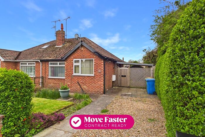 2 Bedroom Semi-Detached Bungalow For Sale In The Mount, Driffield, YO25