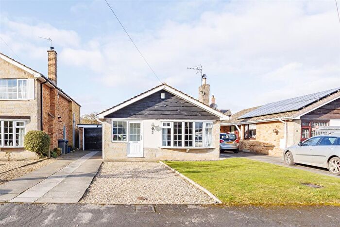 2 Bedroom Detached Bungalow For Sale In Maple Croft, Huby, York, YO61