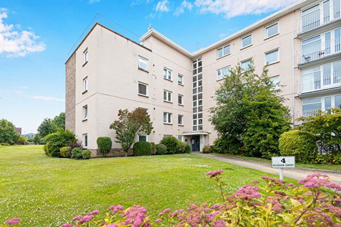 3 Bedroom Flat For Sale In / Succoth Court, Edinburgh, EH12
