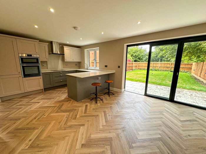 3 Bedroom Detached House For Sale In Farm Close, Ramsey St Marys, PE26