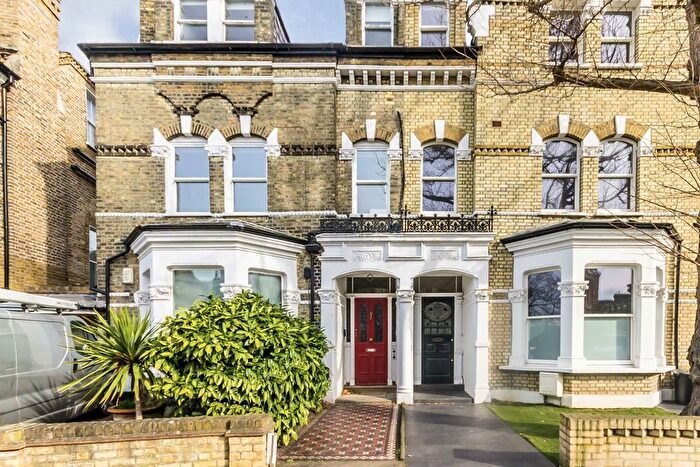 Studio To Rent In Fulham Park Gardens, Fulham, London, SW6