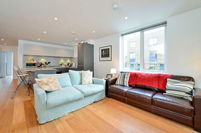 1 Bedroom Flat To Rent In Gideon Road, Battersea, London, SW11