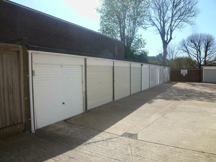 Property To Rent In Furze Hill, Hove, BN3