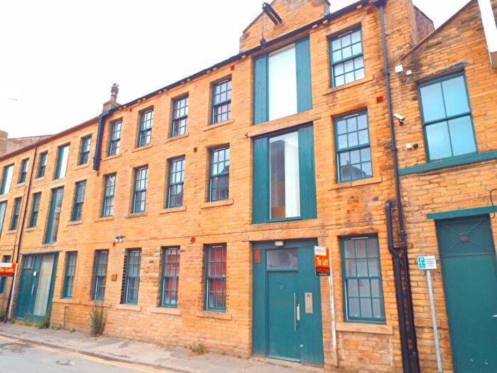Studio For Sale In Quebec Street, Bradford, BD1