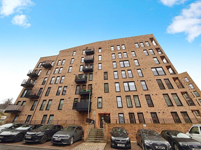 2 Bedroom Flat For Sale In The Grange, Glasgow, G42