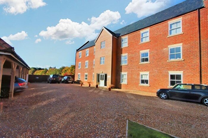 2 Bedroom Flat For Sale In Railway Sidings Yard, Snettisham, PE31