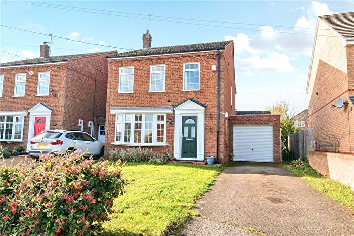 4 Bedroom Detached House For Sale In Luton Road, Toddington, Dunstable, Bedfordshire, LU5