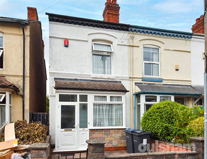 2 Bedroom End Of Terrace House For Sale In Grange Road, Kings Heath, Birmingham, West Midlands, B14