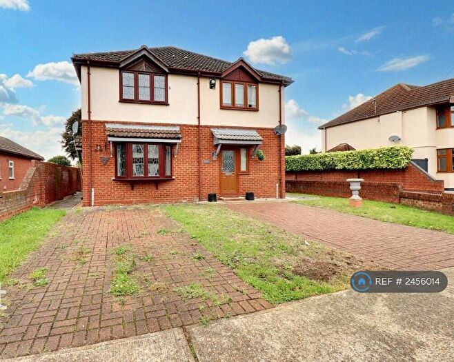 1 Bedroom End Of Terrace House To Rent In Lake Avenue, Rainham, RM13