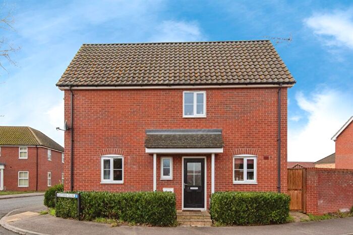 2 Bedroom End Of Terrace House For Sale In Cutters Close, Beck Row, Bury St. Edmunds, IP28
