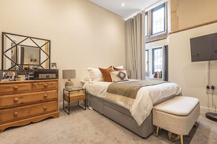 1 Bedroom Flat To Rent In Holden Road, Woodside Park, N12