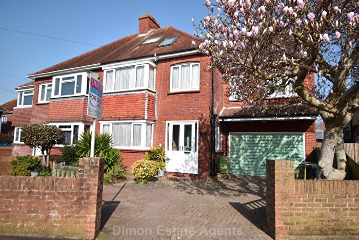 4 Bedroom Semi Detached House For Sale In Bury Close, Gosport, PO12