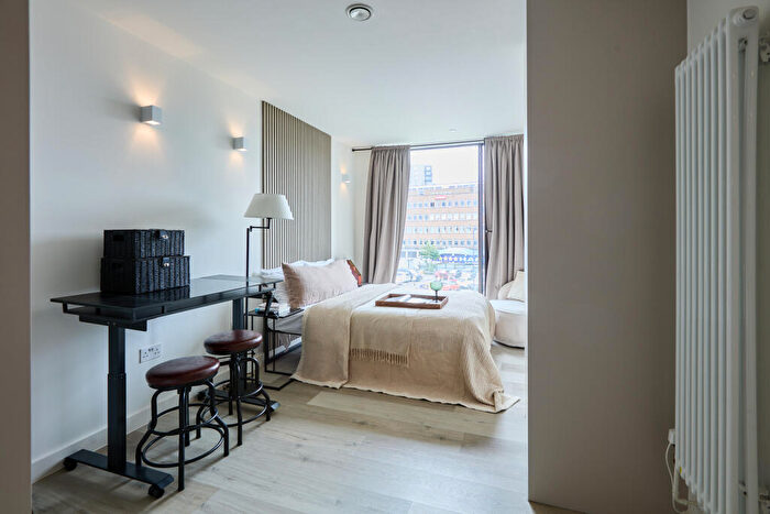 Studio To Rent In Ferme House, Greenhill Way, Harrow, HA1