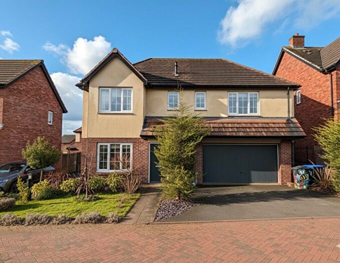 5 Bedroom Detached House For Sale In Buttercup Drive Daventry Northamptonshire, NN11