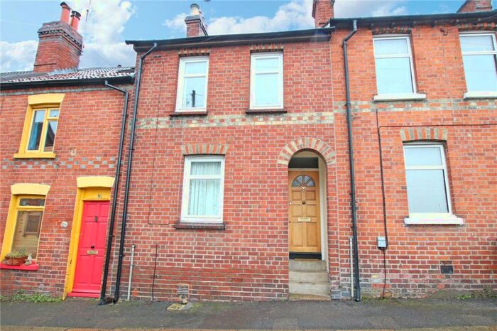 2 Bedroom Terraced House To Rent In Dover Street, Reading, Berkshire, RG1