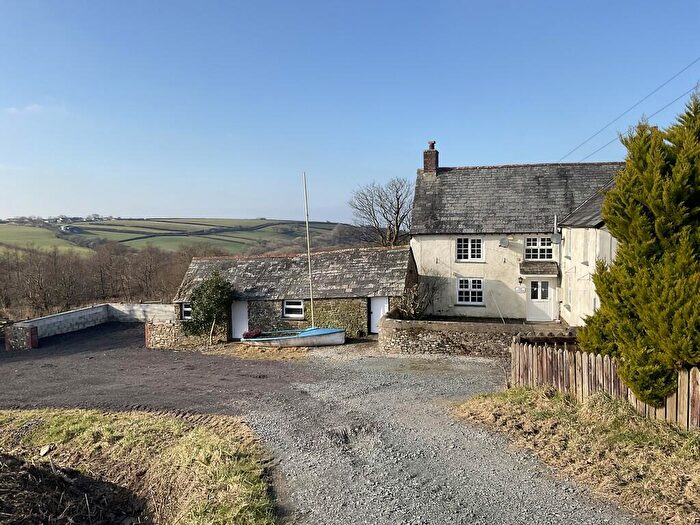 2 Bedroom Cottage To Rent In Shorestone, Woolley, EX23