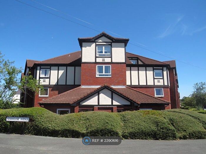 2 Bedroom Flat To Rent In Pennhouse Avenue, Wolverhampton, WV4