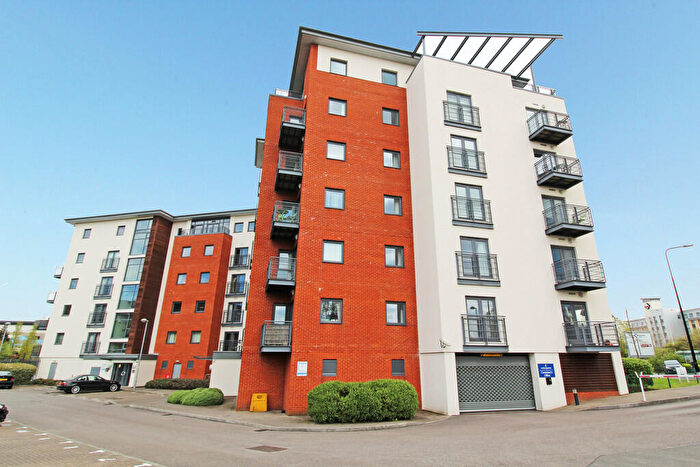 1 Bedroom Apartment To Rent In The Waterquarter, Galleon Way, Cardiff Bay, CF10