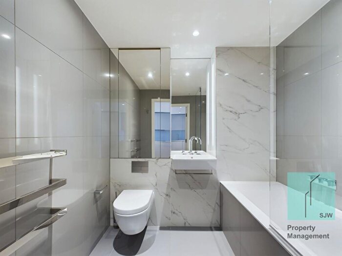 1 Bedroom Apartment To Rent In Marsh Wall, Hampton Tower, E14