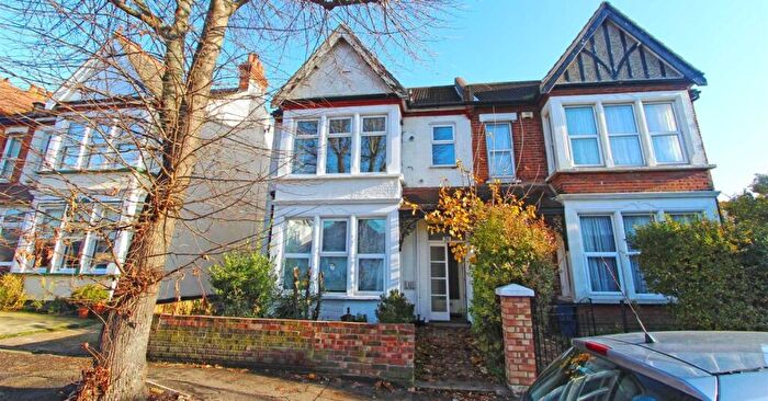 1 Bedroom Flat For Sale In A Honiton Road, Southend-on-Sea, Southend-on-Sea, SS1