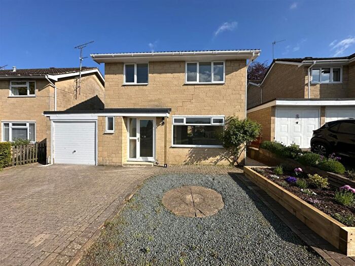 4 Bedroom Detached House To Rent In Shelburne Way, Derry Hill, Calne, SN11