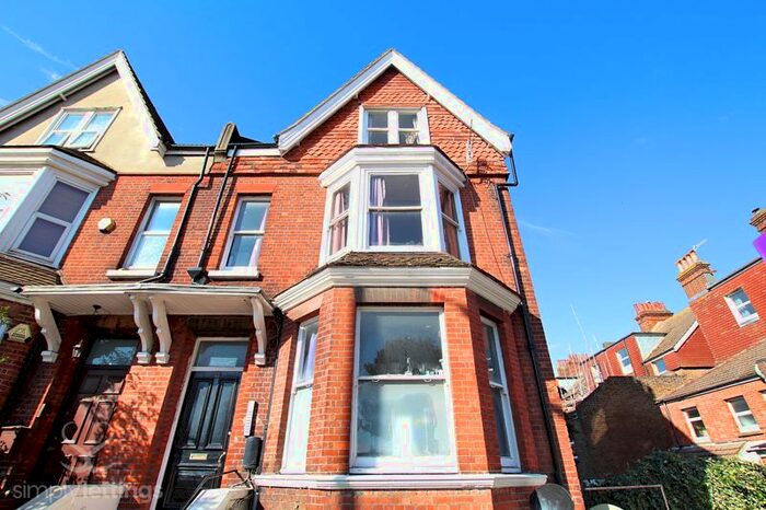 Studio To Rent In Sackville Road, Hove, BN3