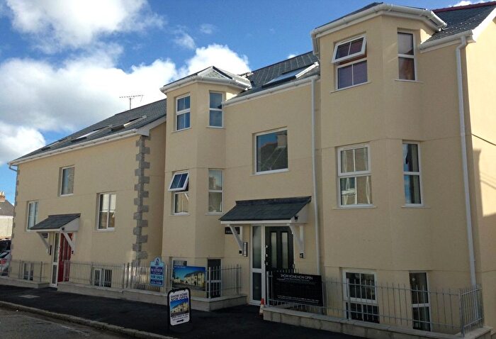 1 Bedroom Flat For Sale In Porth Gwel, Trevethan Road, Falmouth, Cornwall, TR11