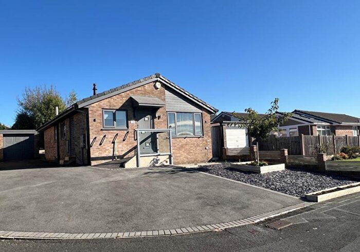 3 Bedroom Detached Bungalow To Rent In Higher Ridings, Bromley Cross, Bolton, . Bed Detached Bungalow, Garage, Large Driveway, Cul De Sac, BL7