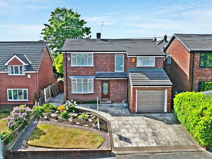 4 Bedroom Detached House For Sale In Bleak Hill Road, Windle, WA10