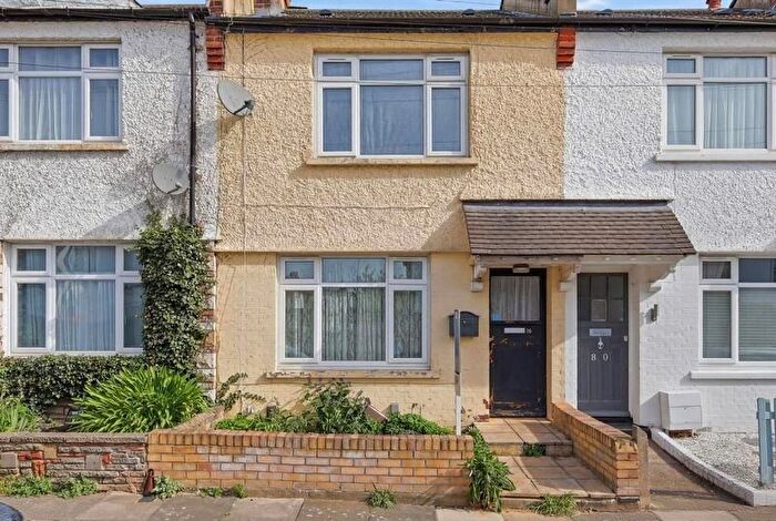 3 Bedroom Property For Sale In Sketty Road, Enfield, EN1