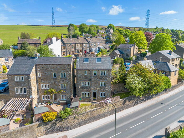 3 Bedroom Detached House For Sale In The Stocks, Tintwistle, SK13