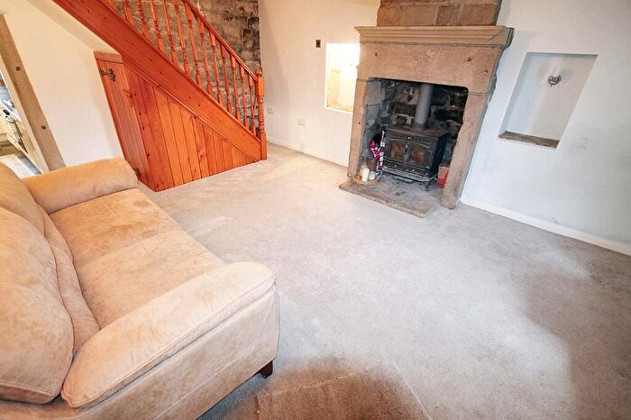 1 Bedroom Cottage To Rent In Rough Side Lane, Todmorden, OL14