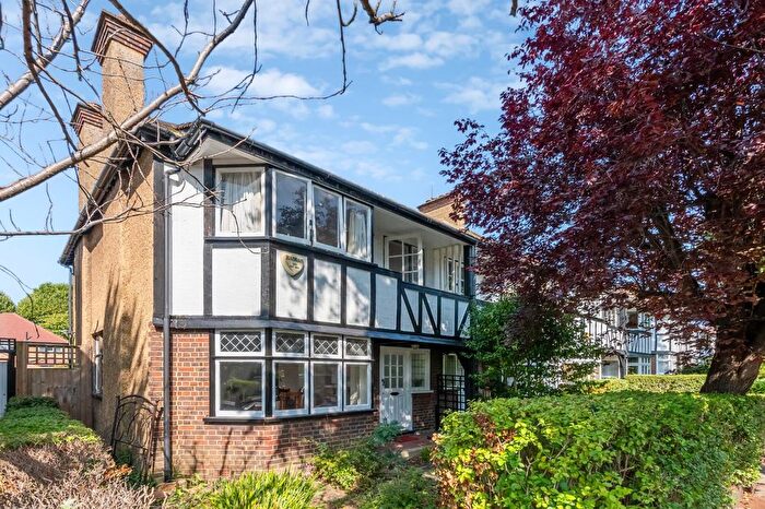 3 Bedroom End Terrace House For Sale In Princes Gardens, West Acton, W3
