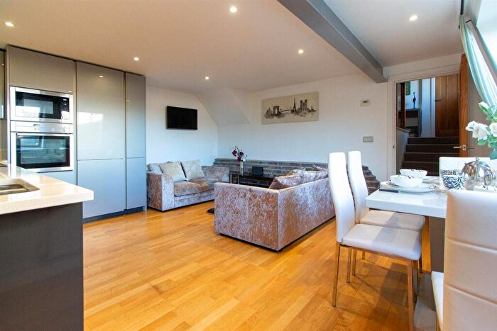 2 Bedroom Flat To Rent In Station Quarter Apartments, Boltro Road, Haywards Heath, RH16