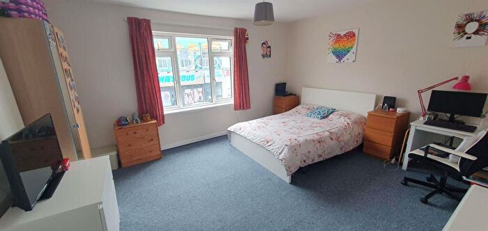 1 Bedroom Flat To Rent In Gloucester Road, Bristol, BS7