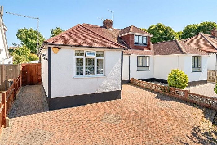 3 Bedroom Semi-Detached Bungalow For Sale In Highlands Road, Orpington, BR5