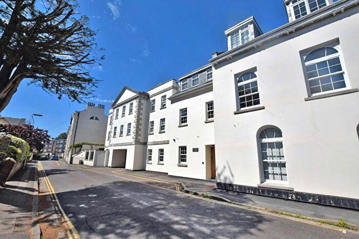 2 Bedroom Apartment To Rent In Exeter, EX2