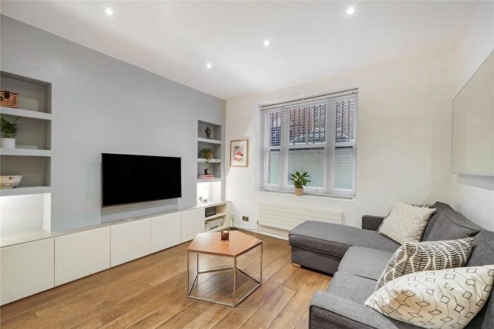 1 Bedroom Flat To Rent In Gosfield Street, Fitzrovia, London, W1W