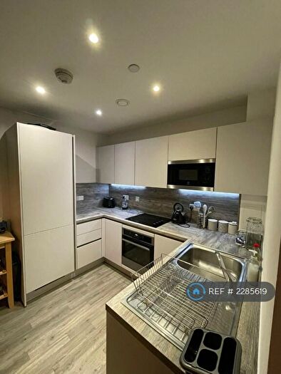 1 Bedroom Flat To Rent In Malmo Tower, London, SE8