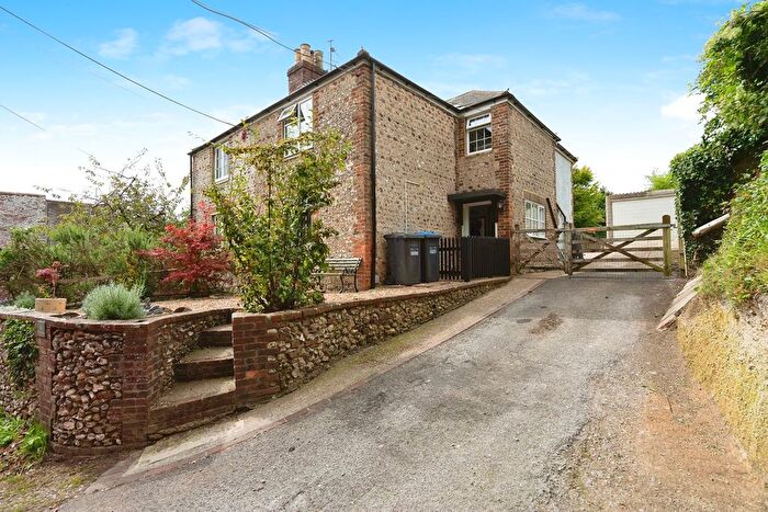 4 Bedroom Semi-Detached House For Sale In Pyecombe Street, Pyecombe, Brighton, BN45