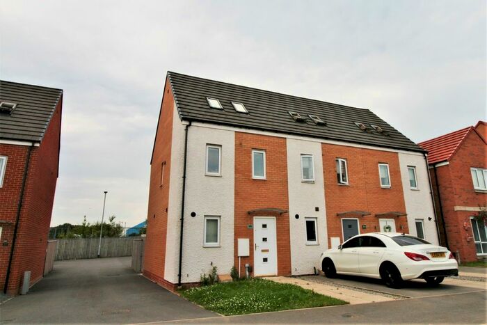 3 Bedroom End Terrace House For Sale In Greatham Avenue, Stockton, Stockton-On-Tees, TS18