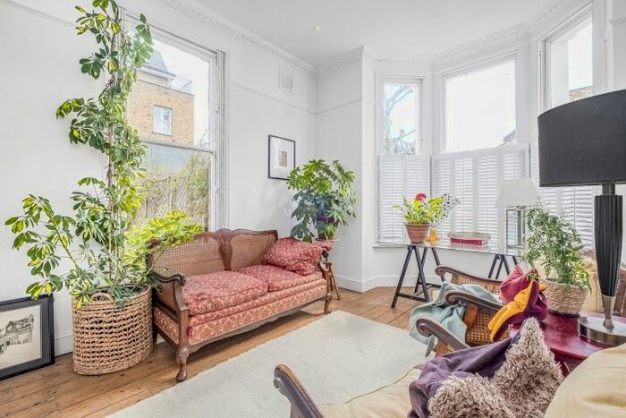 1 Bedroom Flat To Rent In Cromwell Grove, London, W6